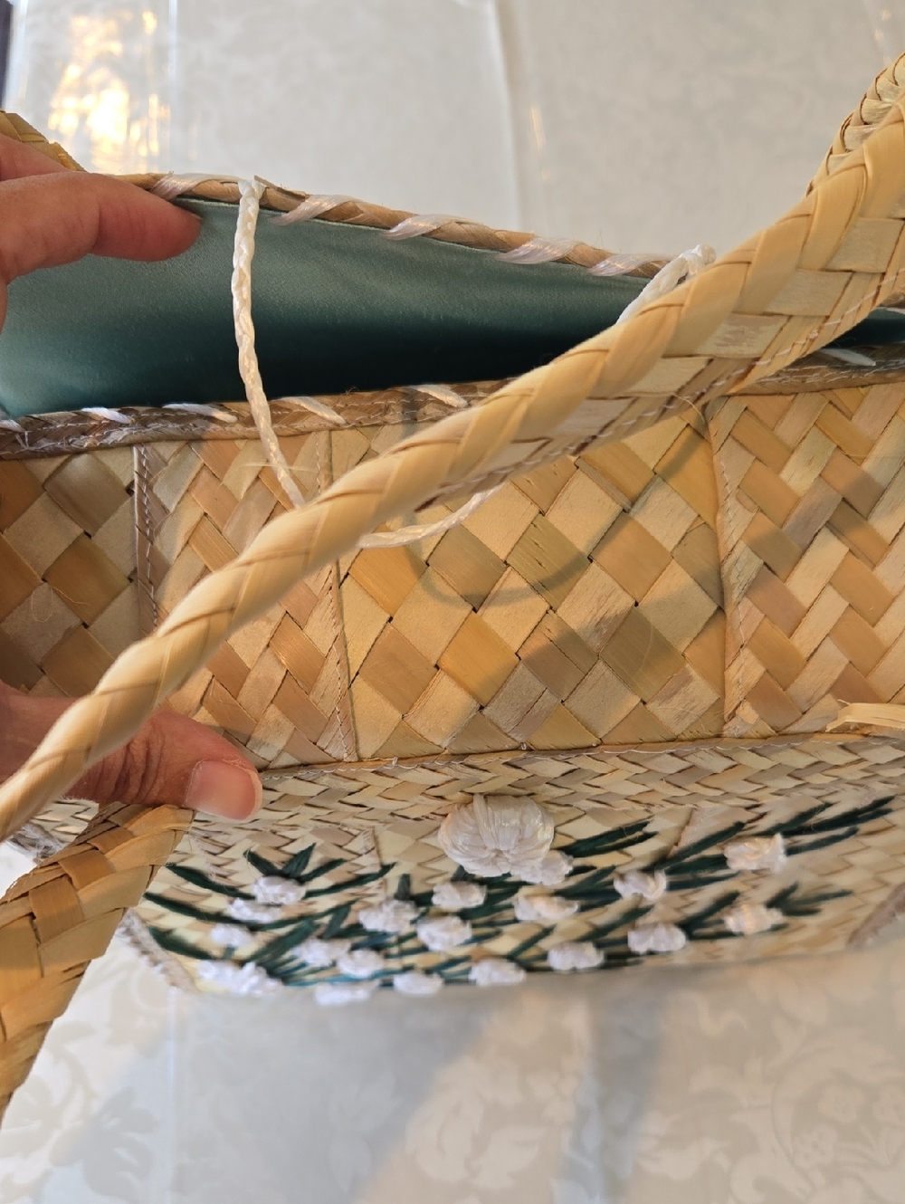 Handwoven Straw Tote Bag with White Rosette Embroidery - Picture 13 of 14